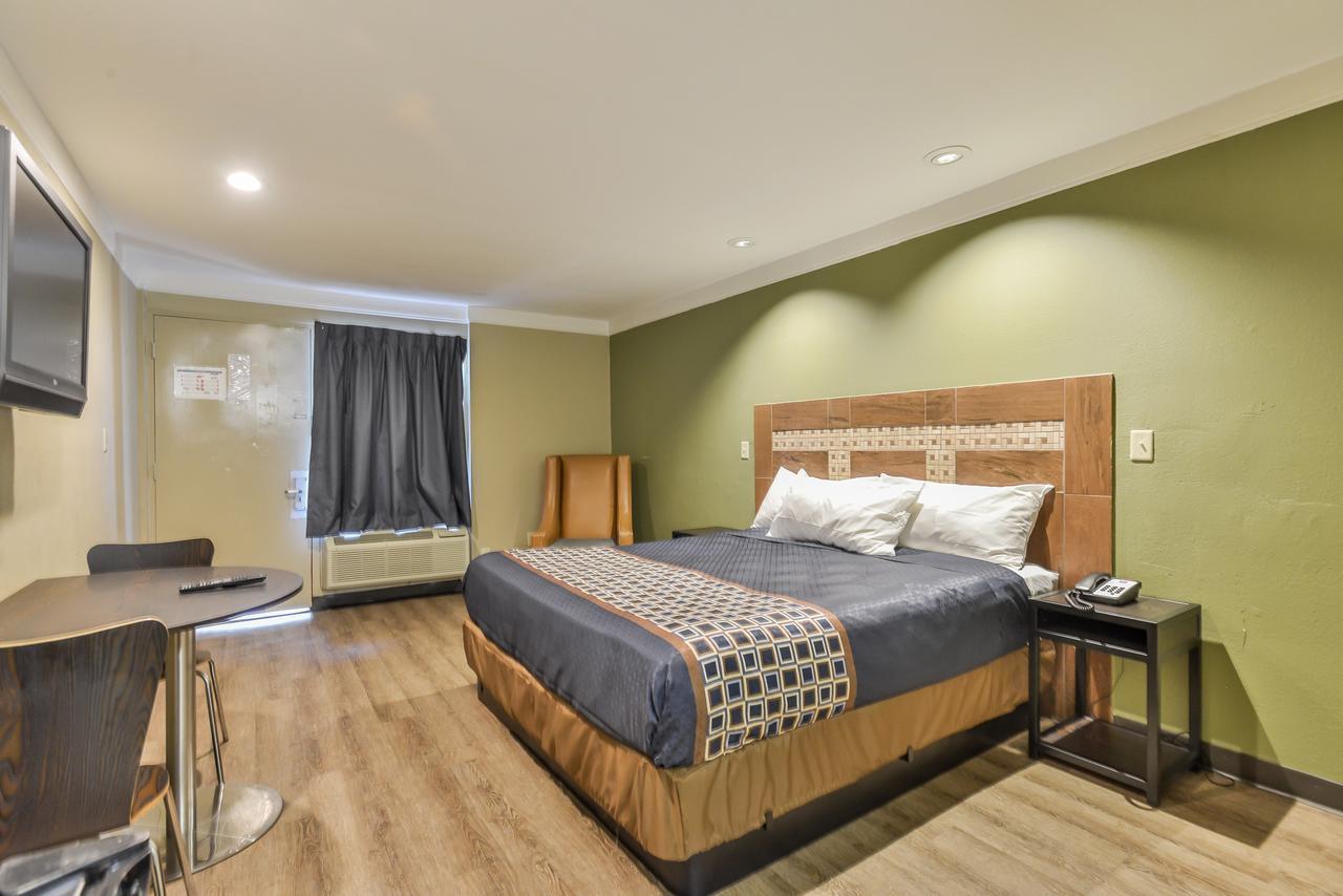 Budgetel Inn And Suites Raleigh Zewnętrze zdjęcie