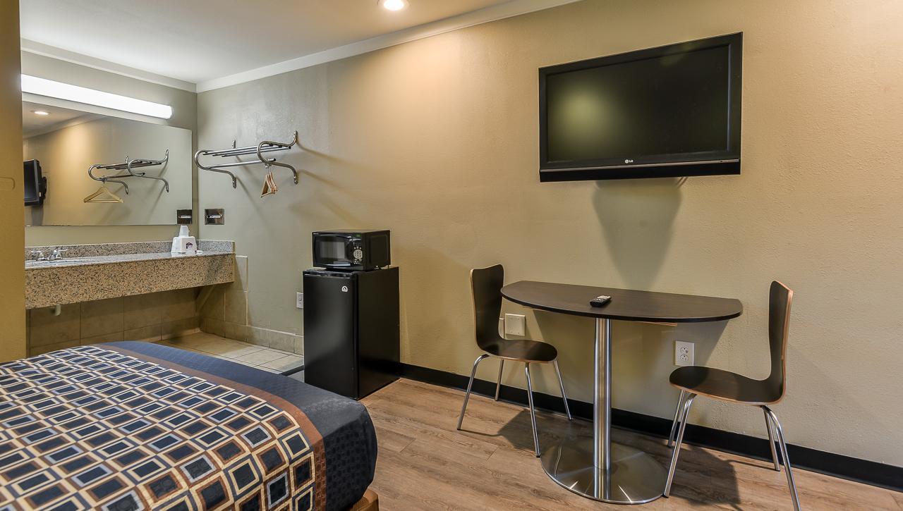 Budgetel Inn And Suites Raleigh Zewnętrze zdjęcie