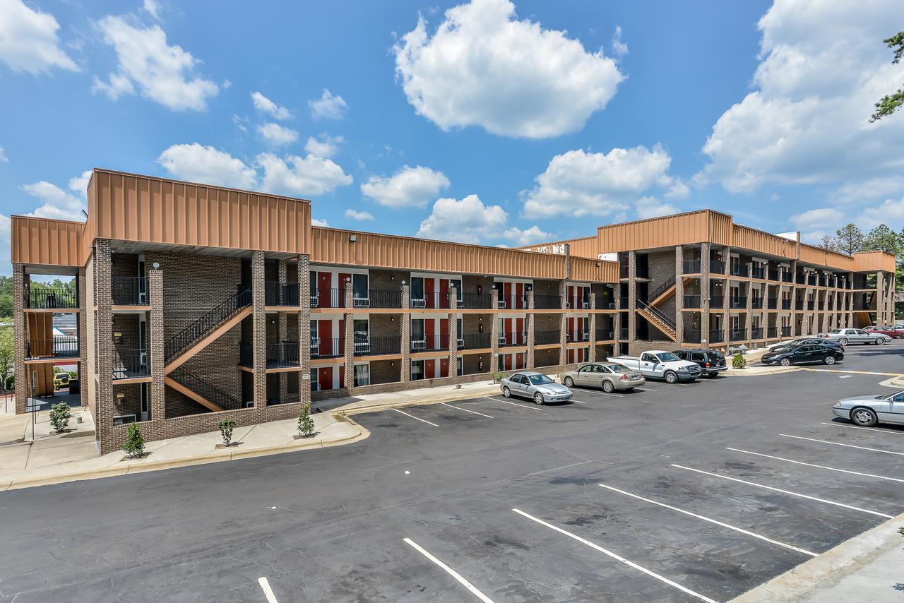 Budgetel Inn And Suites Raleigh Zewnętrze zdjęcie
